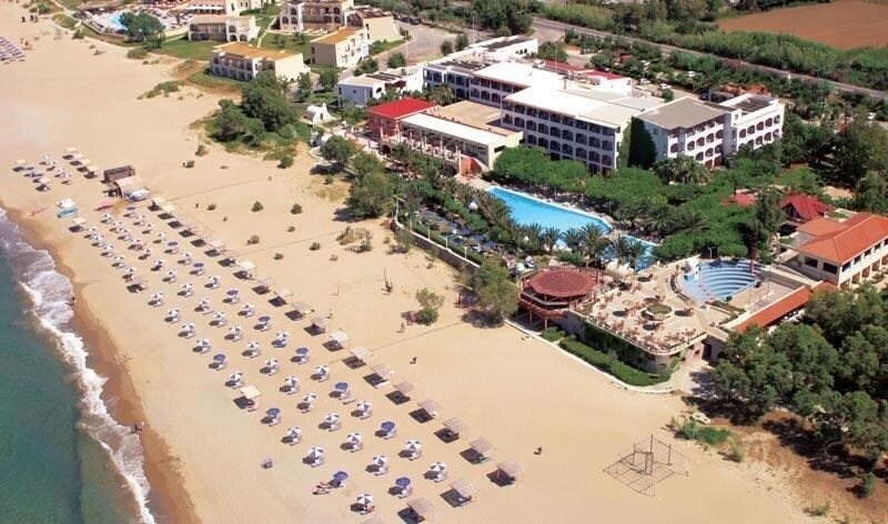Готель Mare Monte Beach 4*